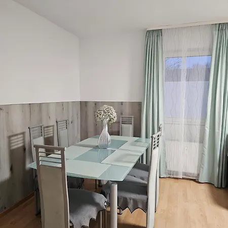 New Mit Terrasse Apartamento *