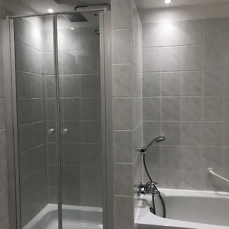 Apartament New Mit Terrasse