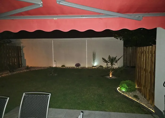 New Mit Terrasse Apartment *