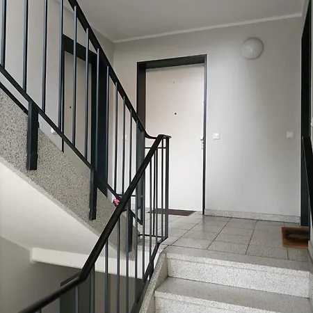 Appartement New Mit Terrasse